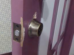 Vasarā aktivizējas mājokļu zagļi