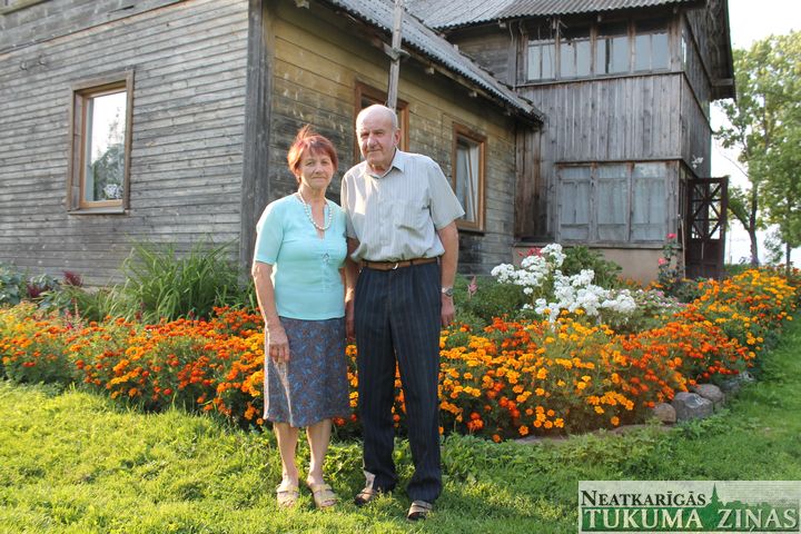 Vizma un Valdis Kampari: “Ja strādā, tad strādā…”